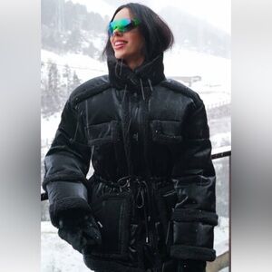 ALO Yoga Black Puffer Jacket